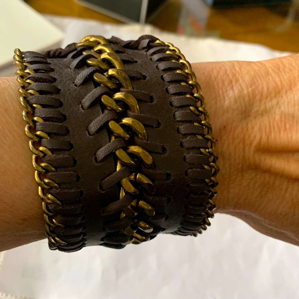 Top shop leather and brass vintage bracelet